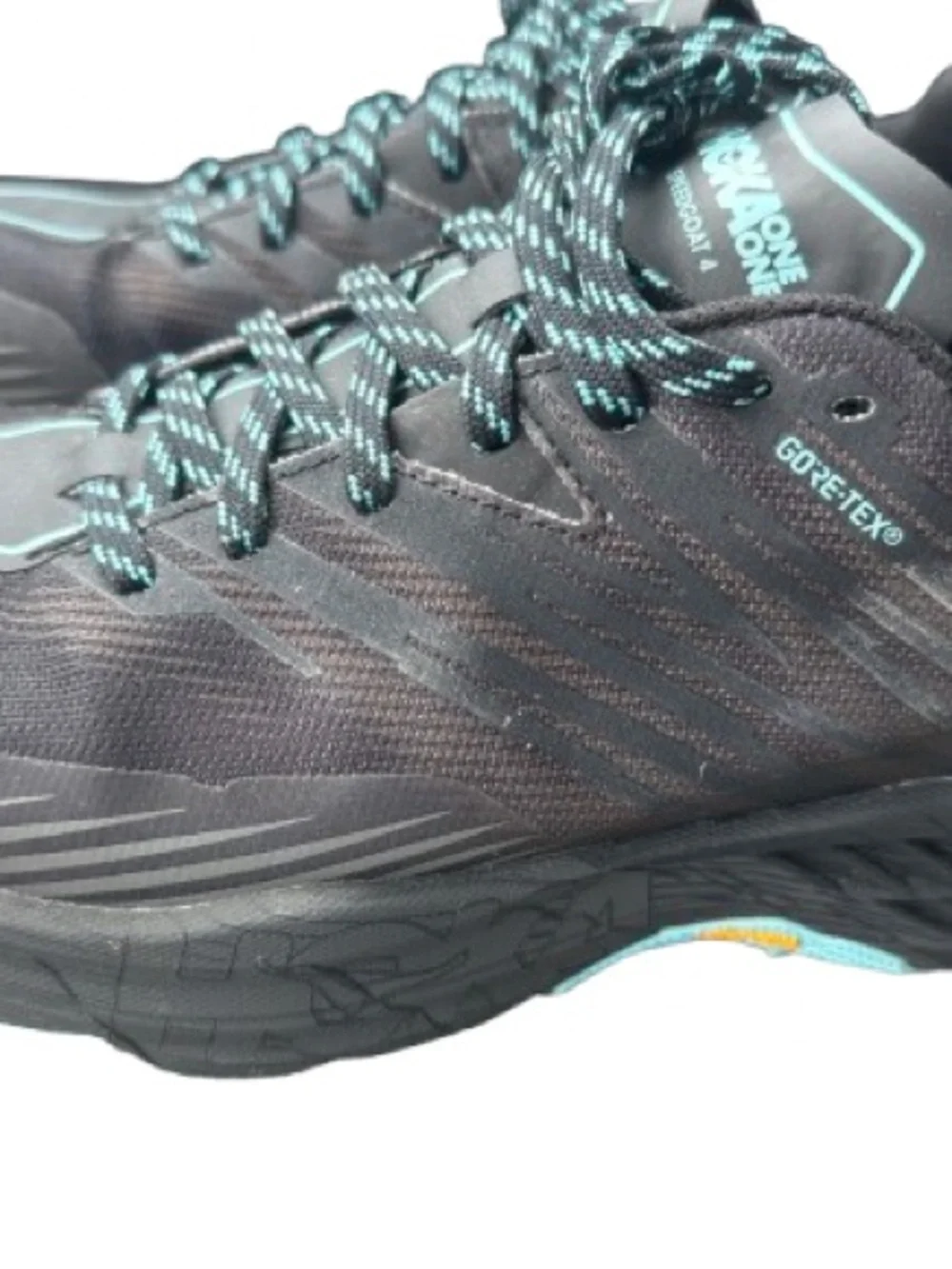 Hoka One One trail running
